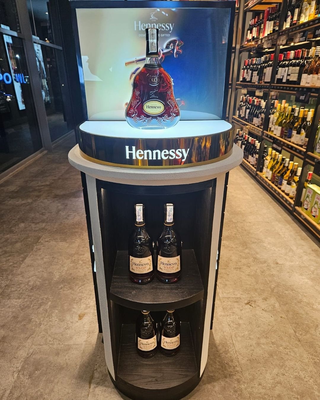 Gondola Hennesy